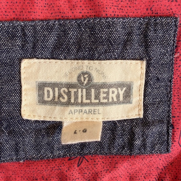 Distillery - Men’s button down shirt. Size L - Picture 3 of 8